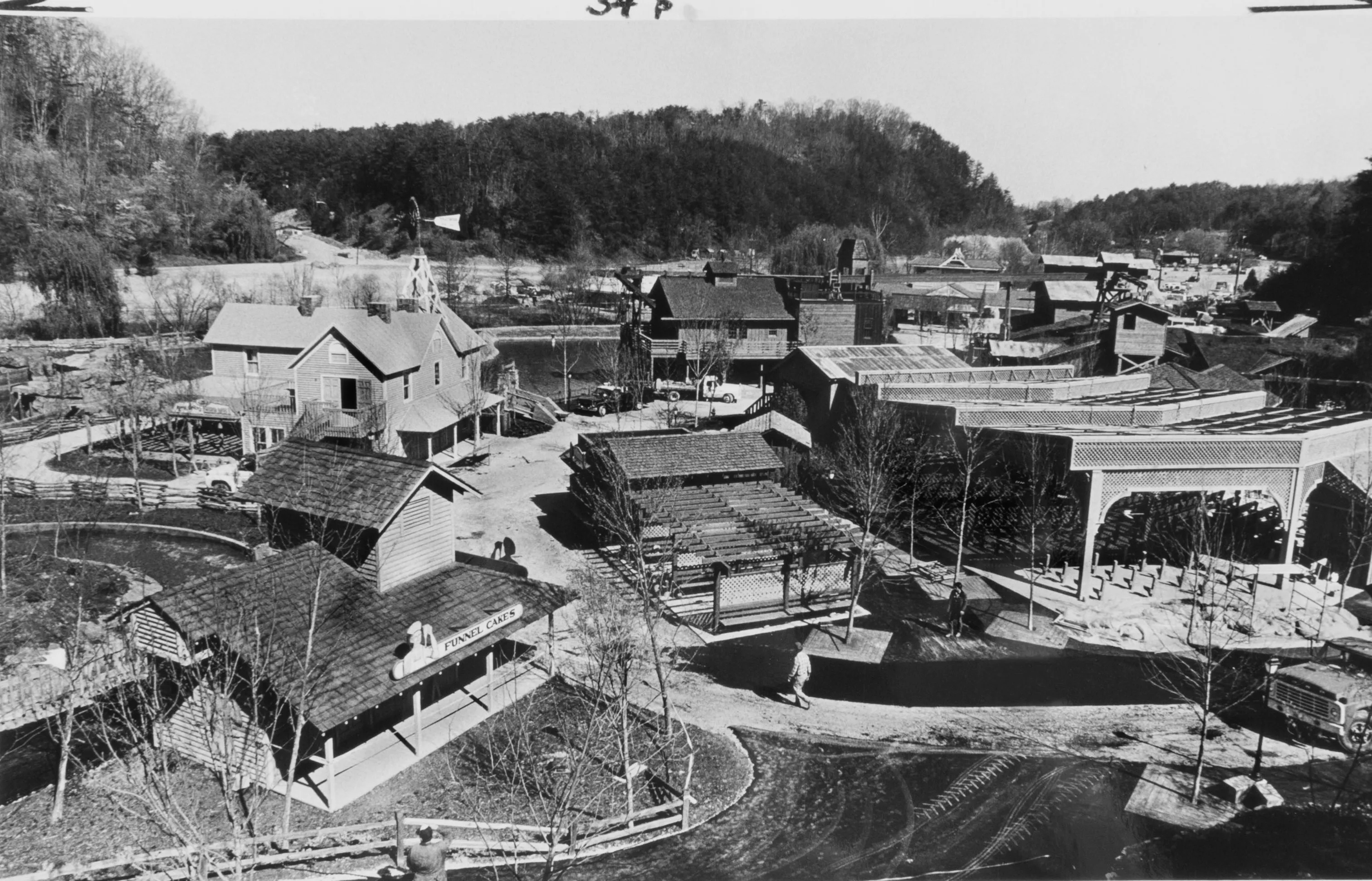 Dollywood in the early 1990s showing expanded attractions